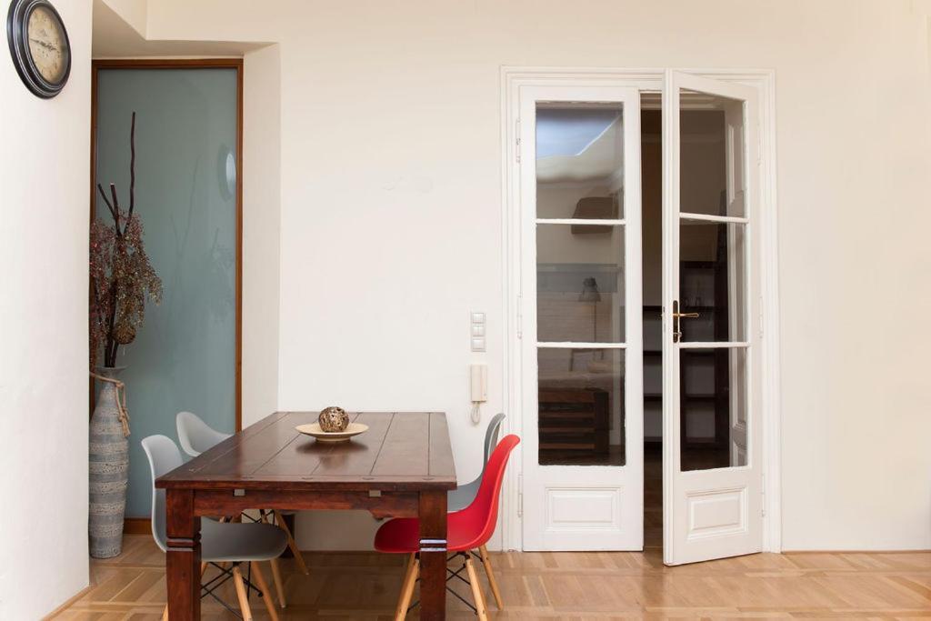 Velky Apartman Bratislava Exterior photo